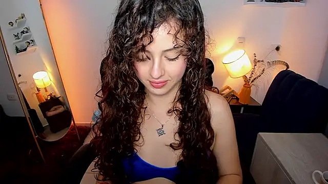 Cassandra Caiin online show from March 2026 09:15:02 PM