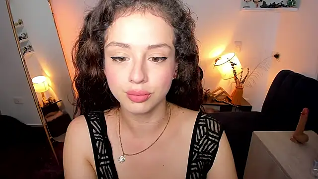 Cassandra Caiin online show from February 2026 08:51:01 PM