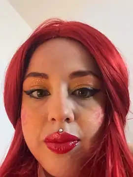 Cassandra Caiin online show from May 2026 03:18:01 PM