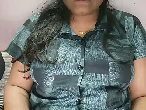 Desi14321 online show from April 2026 04:49:01 PM