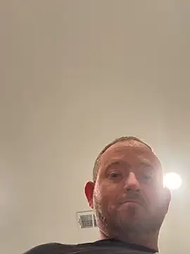 smokeymt420 online show from March 2026 04:22:01 AM