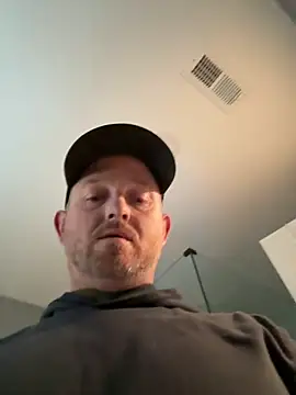 smokeymt420 online show from February 2026 07:14:01 PM