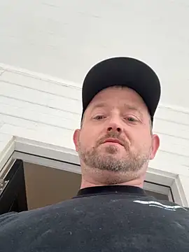smokeymt420 online show from February 2026 09:15:01 PM