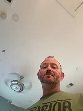 smokeymt420 online show from June 2026 06:36:01 PM