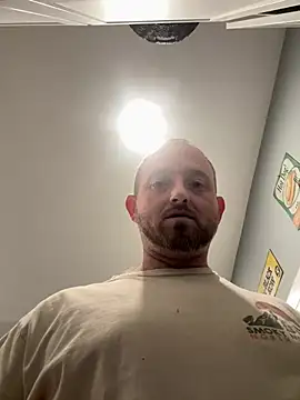 smokeymt420 online show from March 2026 05:31:02 AM