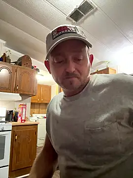 smokeymt420 online show from January 2026 06:41:02 AM