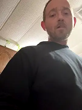 smokeymt420 online show from December 2025 05:11:01 AM