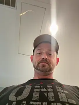 smokeymt420 online show from July 2026 05:54:02 PM