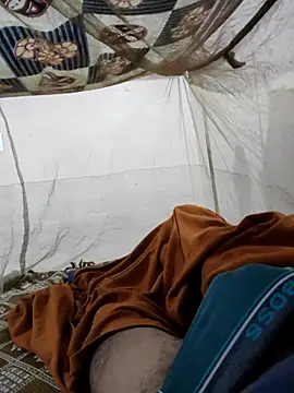 Snapshot of Kubera_The_Maharaj chatting on December 2025 02:00:02 PM Kubera The Maharaj online show from December 2025 02:00:02 PM