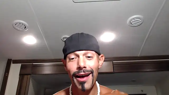 ThickD2C online show from October 2025 05:47:02 PM