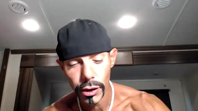 ThickD2C online show from October 2025 10:31:02 PM