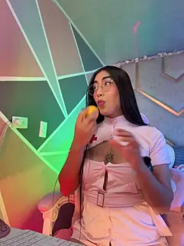 shanon- online show from April 2026 09:29:01 PM