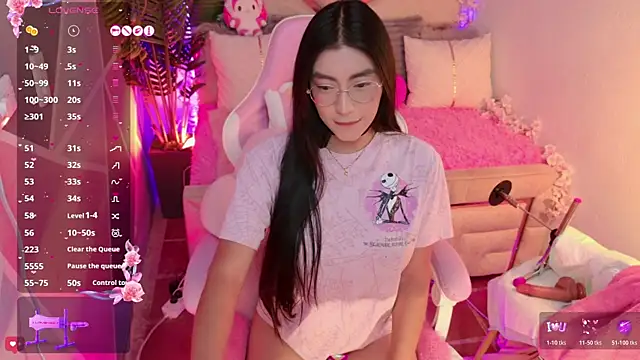 shanon- online show from February 2026 08:51:01 PM