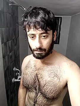 SimplyKarthik09 online show from November 2025 03:46:02 PM