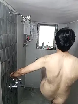 SimplyKarthik09 online show from December 2025 06:29:01 AM