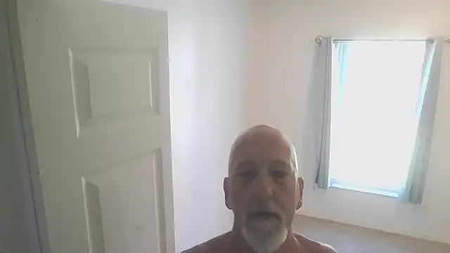 Yankeedave420 online show from October 2025 03:14:02 PM