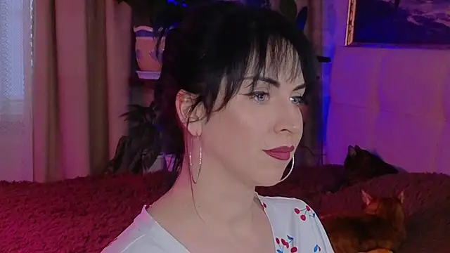 lily conor online show from November 2025 08:15:01 AM