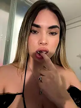 AnaCarrera online show from November 2025 05:14:02 PM