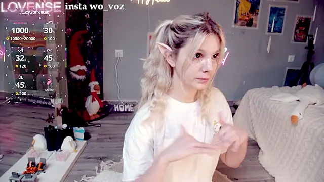 Careful i bite online show from February 2026 05:17:02 AM