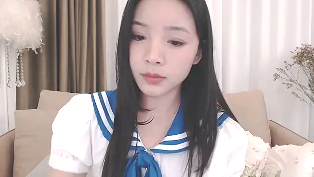 Snapshot of Sara1113 chatting on December 2024 04:40:02 PM Sara1113 online show from December 2024 04:40:02 PM