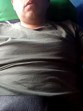 chicoguapo8 online show from February 2026 08:37:01 PM