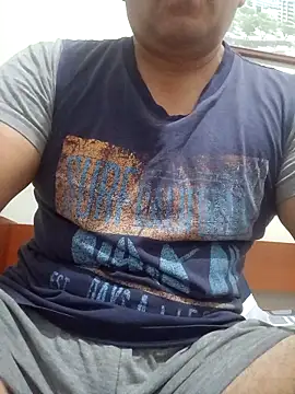 chicoguapo8 online show from February 2026 11:07:01 AM