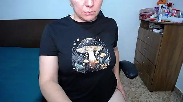 Snapshot of alexa_milsf chatting on June 2026 01:32:01 AM alexa milsf online show from June 2026 01:32:01 AM