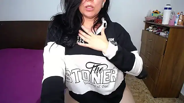 alexa milsf online show from April 2026 02:14:02 AM