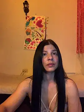 Estefani 32 online show from March 2026 07:46:01 PM