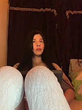 Estefani 32 online show from March 2026 02:04:01 AM