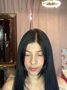 Estefani 32 online show from February 2026 01:55:01 PM