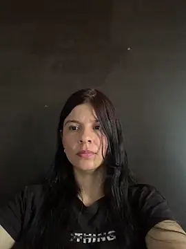 Snapshot of Estefani_32 chatting on June 2026 09:58:01 PM Estefani 32 online show from June 2026 09:58:01 PM