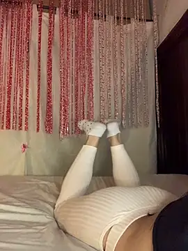 Estefani 32 online show from March 2026 03:13:02 PM