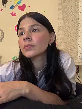 Estefani 32 online show from April 2026 02:25:02 AM