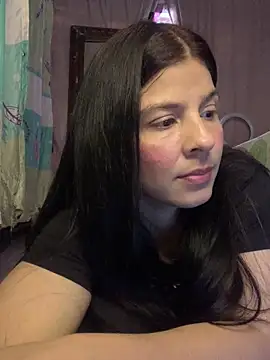 Estefani 32 online show from April 2026 06:25:02 PM