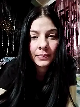 Snapshot of Estefani_32 chatting on October 2025 12:45:01 AM Estefani 32 online show from October 2025 12:45:01 AM
