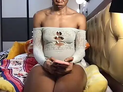 Snapshot of choco_petite chatting on September 2025 04:07:02 AM choco petite online show from September 2025 04:07:02 AM