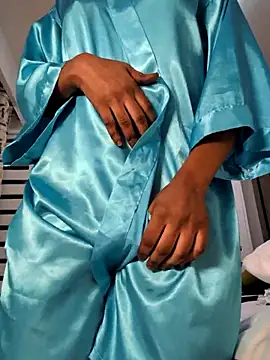 Snapshot of choco_petite chatting on September 2025 11:26:01 AM choco petite online show from September 2025 11:26:01 AM