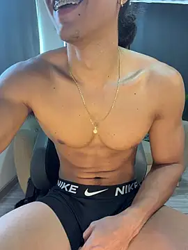 Liam V online show from March 2026 02:50:01 PM