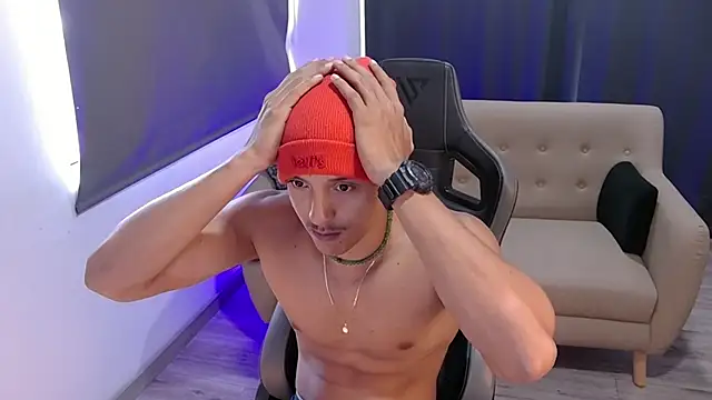 Liam V online show from May 2026 04:43:02 PM