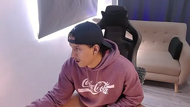 Liam V online show from March 2026 12:48:01 PM