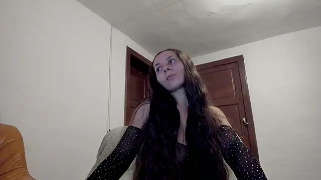Snapshot of EasyAcee chatting on September 2025 03:34:02 PM EasyAcee online show from September 2025 03:34:02 PM
