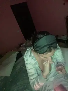 Flossy Vettie online show from March 2026 01:51:01 AM