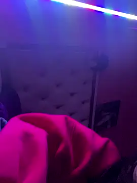 Flossy Vettie online show from October 2025 12:31:02 AM