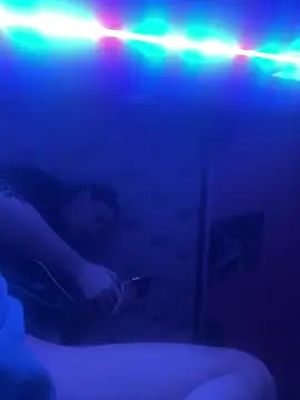 Flossy Vettie online show from October 2025 04:18:01 PM