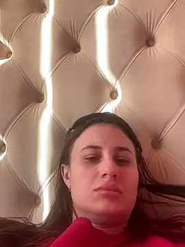 Flossy Vettie online show from October 2025 12:46:01 PM