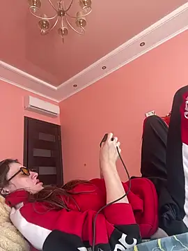 Flossy Vettie online show from March 2026 11:54:01 AM