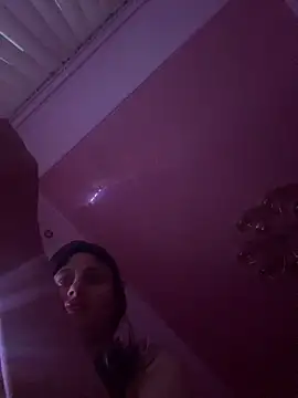 Flossy Vettie online show from October 2025 03:12:01 PM