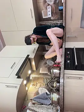 Flossy Vettie online show from March 2026 12:21:03 PM