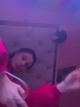 Flossy Vettie online show from October 2025 10:00:01 PM